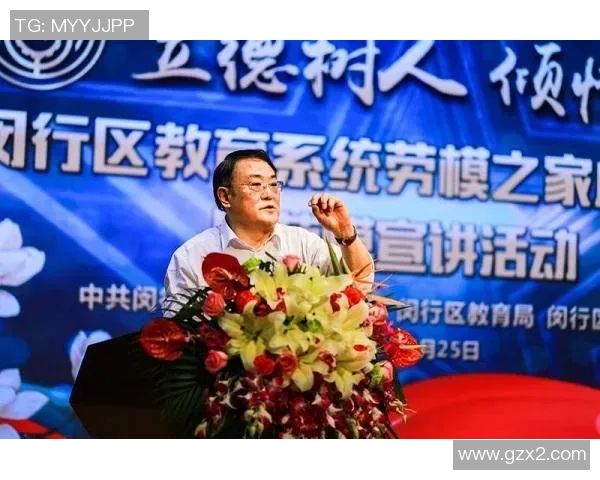 足球巨星背后的奋斗与荣耀:他们如何书写传奇人生 足球巨星背后的奋斗与荣耀:他们如何书写传奇人生