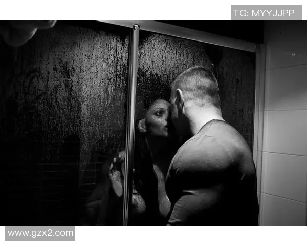 足球明星小姨的真实身份揭秘及其精彩生活照片分享 足球明星小姨的真实身份揭秘及其精彩生活照片分享